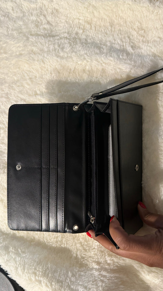 Delta wallet - personalized