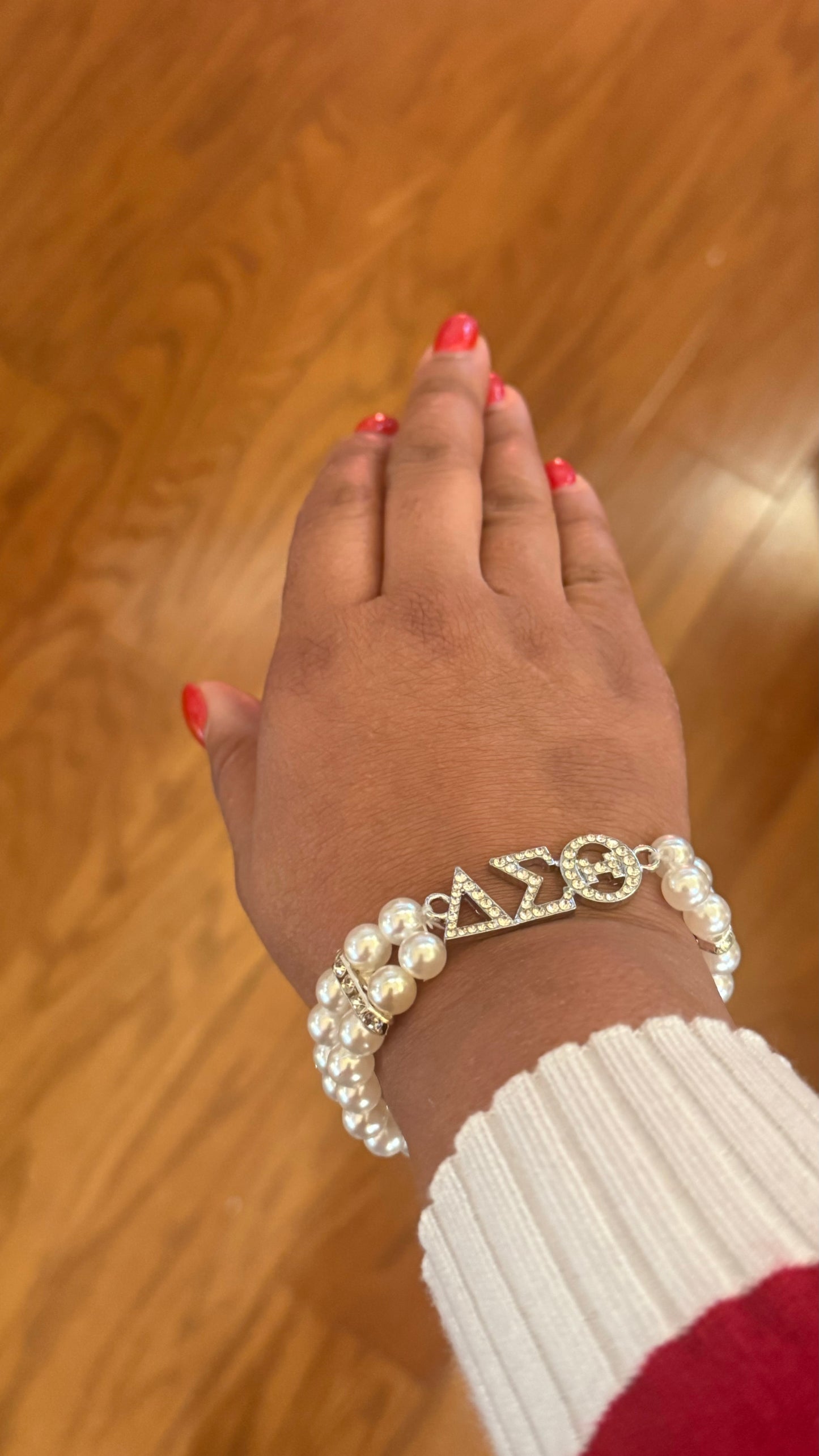 Pearl bracelet